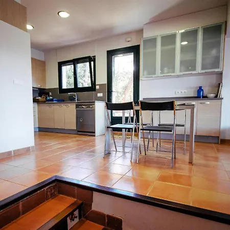 Girorooms Gaziel Holiday home *