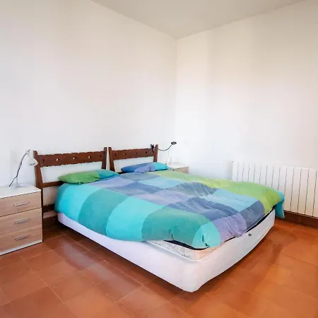 Girorooms Gaziel Holiday home