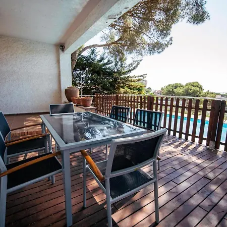 Girorooms Gaziel Holiday home *