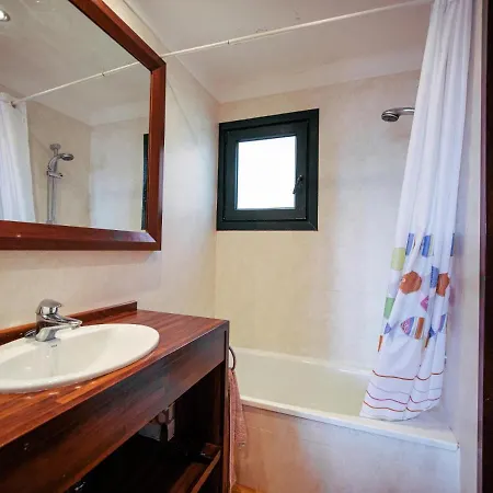 Girorooms Gaziel Holiday home *